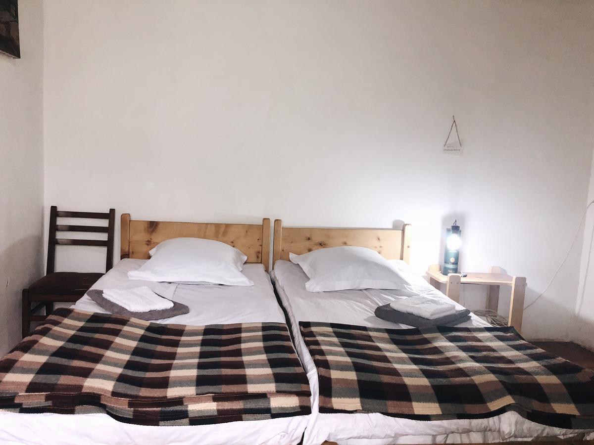 Guest House Svan-Ski Mestia Eksteriør bilde
